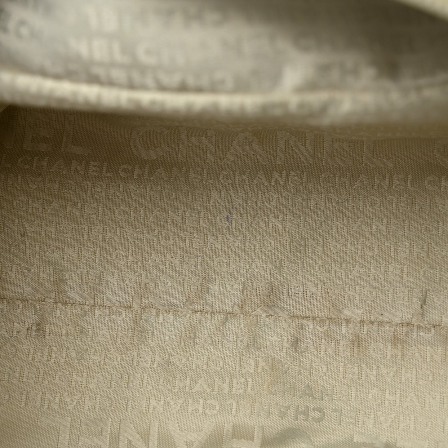 Metallic Deerskin Stitched Bowler Gold