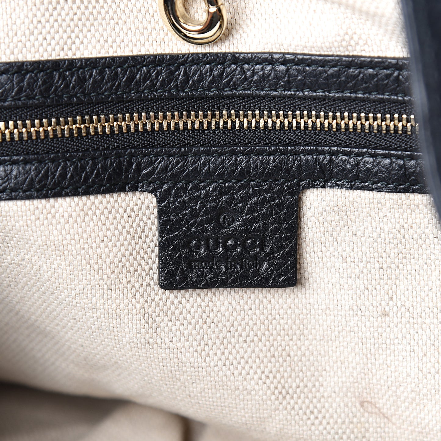 Pebbled Calfskin Large Soho Chain Shoulder Bag Black