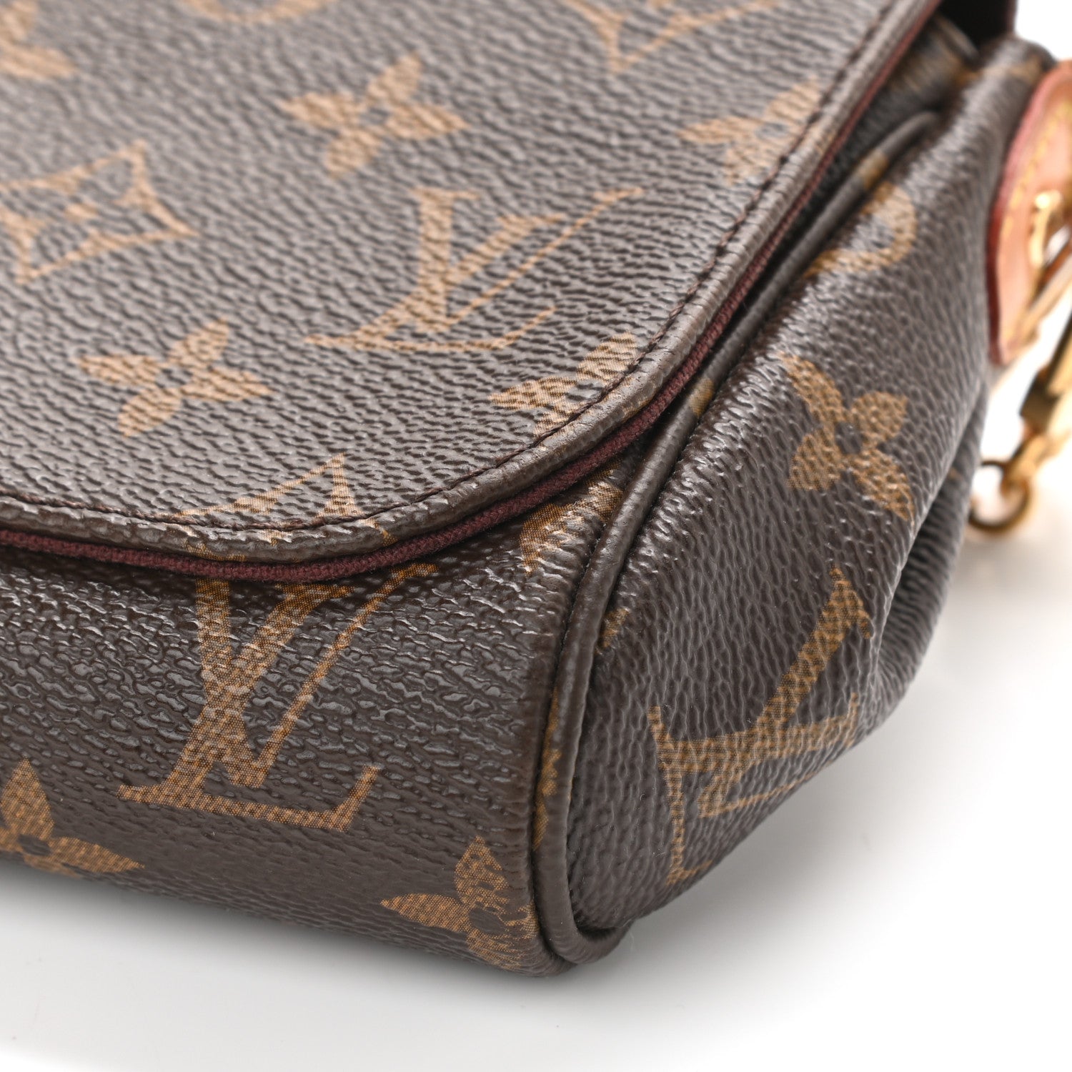 Louis Vuitton Monogram Favorite PM 9 of 9