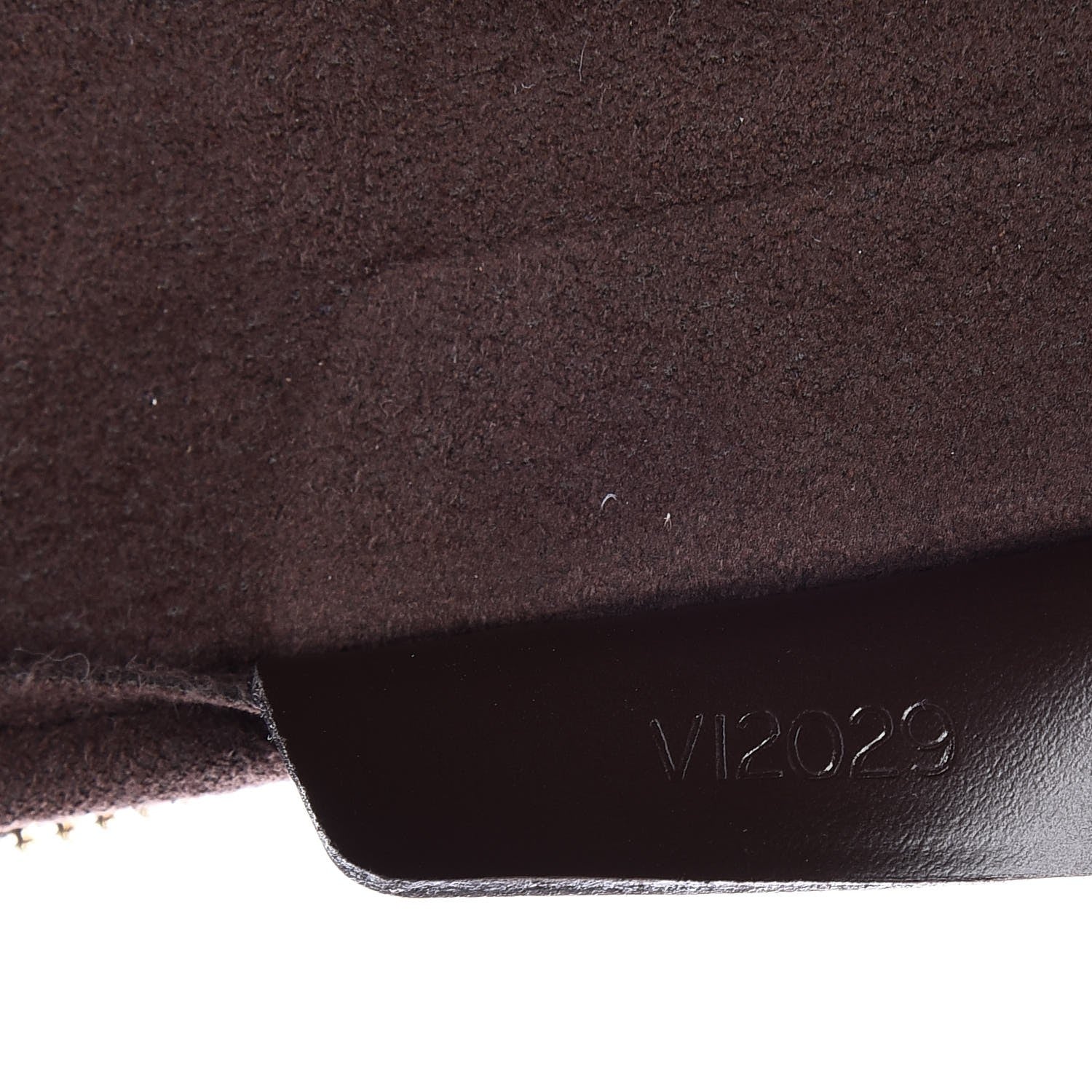 Louis Vuitton Damier Ebene 15 in Laptop Sleeve 7 of 8