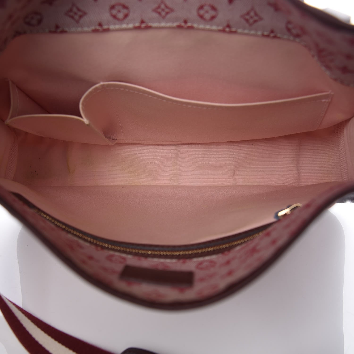 Louis Vuitton Mini Monogram Besace Mary Kate Cherry 8 of 12