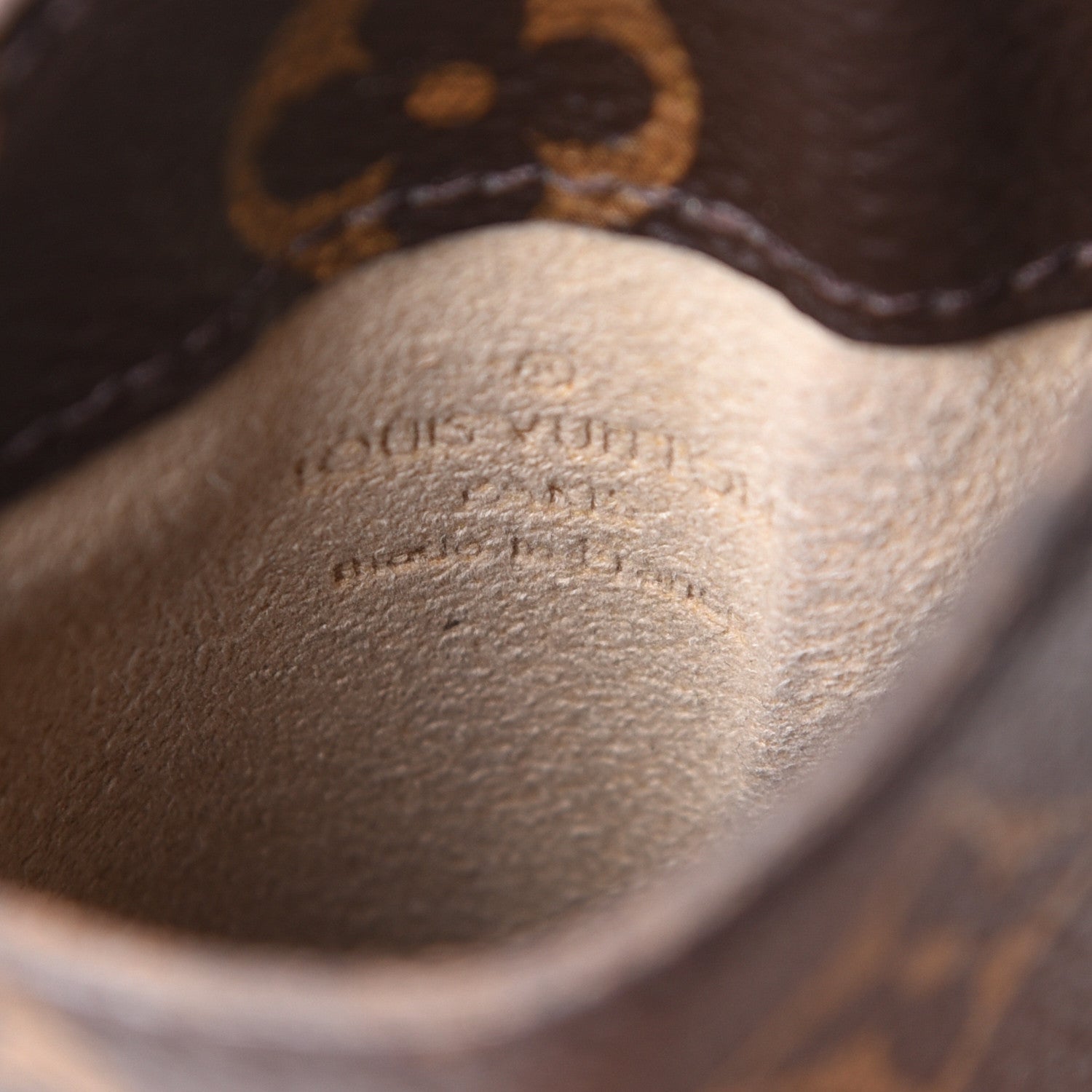 Louis Vuitton Monogram Sunglasses Case MM 6 of 8