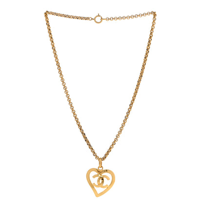 Chanel CC Heart Chain Pendant Necklace Gold 3 of 7