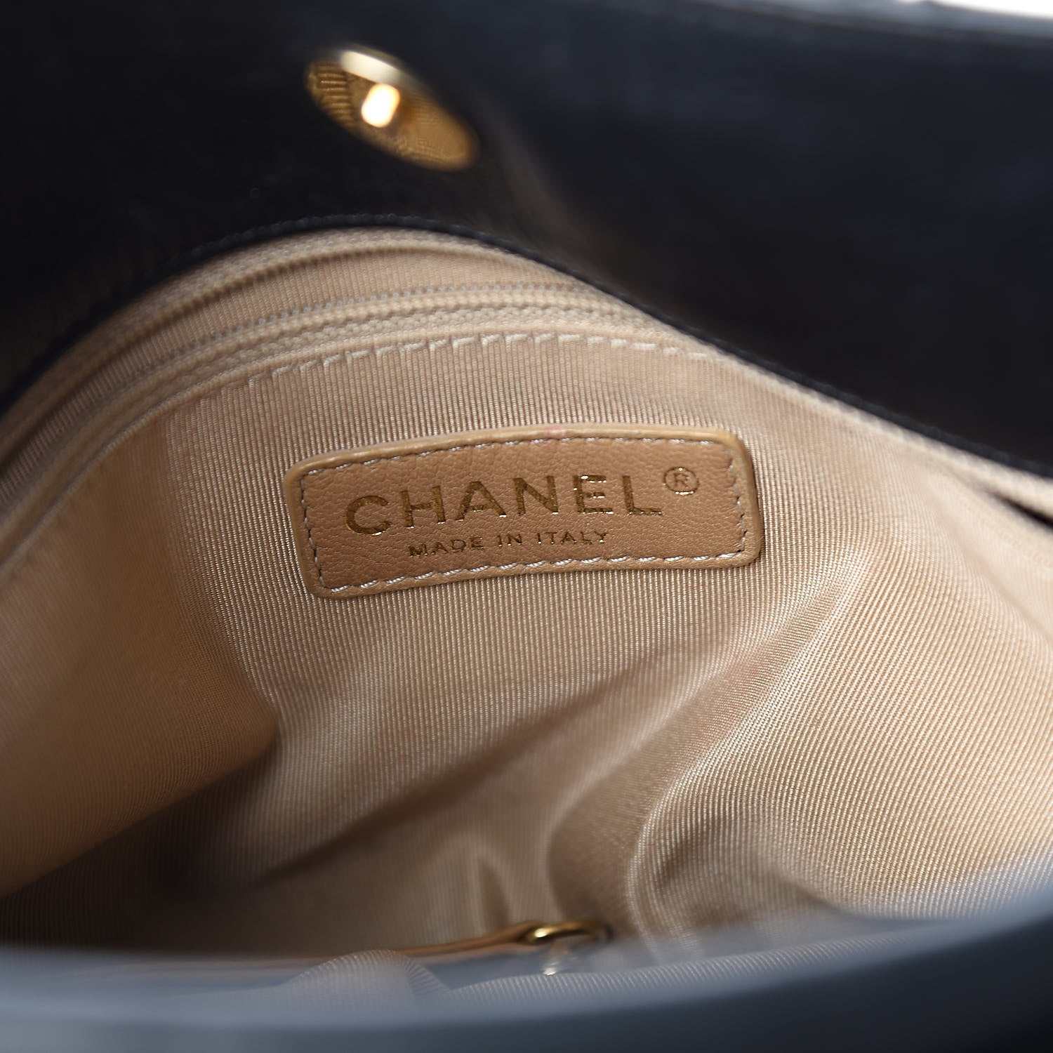Chanel Calfskin Quilted Retro Chain Tote Black 6 of 14