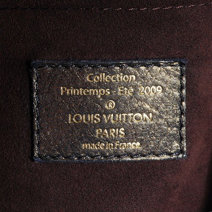 Louis Vuitton Monogram Kalahari GM 6 of 7