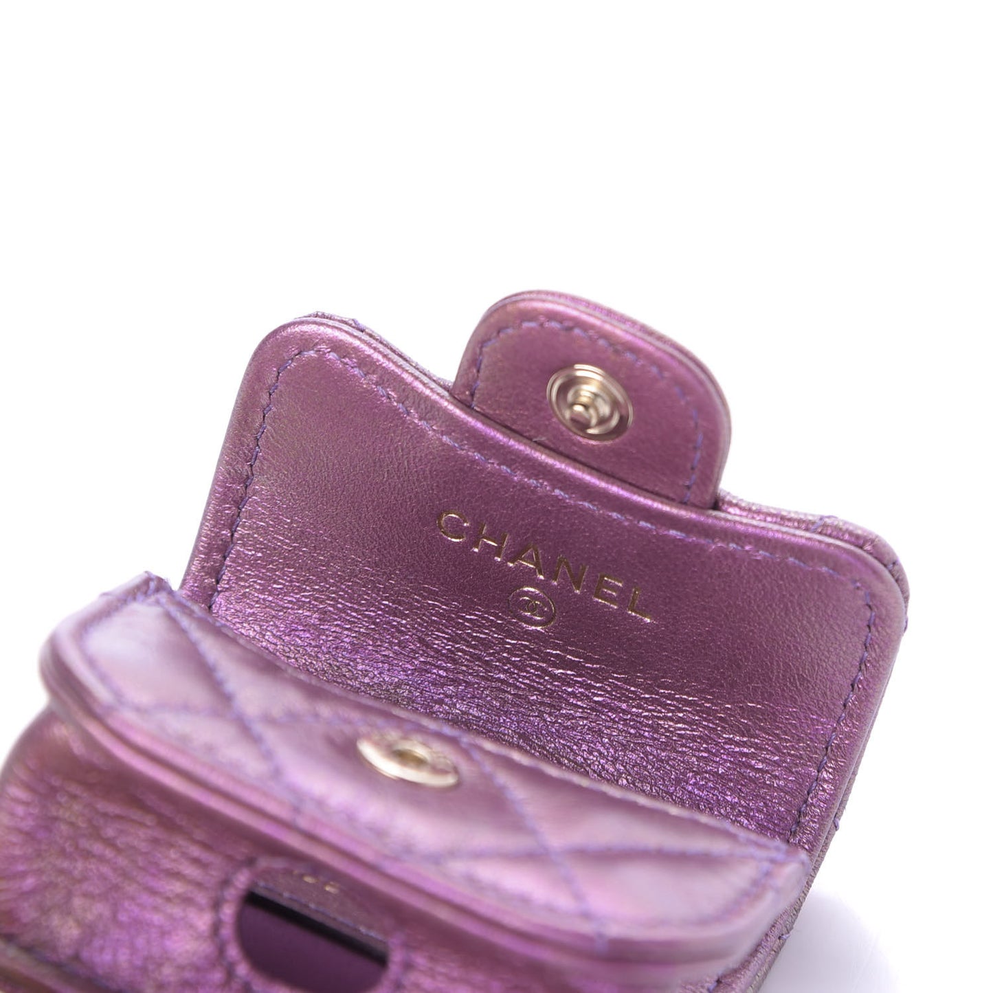 Iridescent Lambskin Quilted Airpods Pro Case Purple