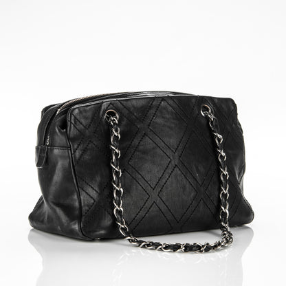 Chanel Calfskin Small Diamond Stitch Tote Black 3 of 7
