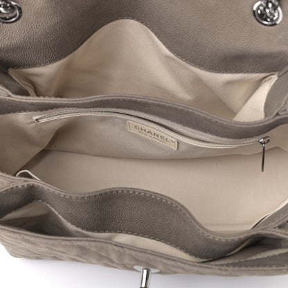 Chanel Iridescent Caviar Medium Lady Pearly Flap Khaki 4 of 4