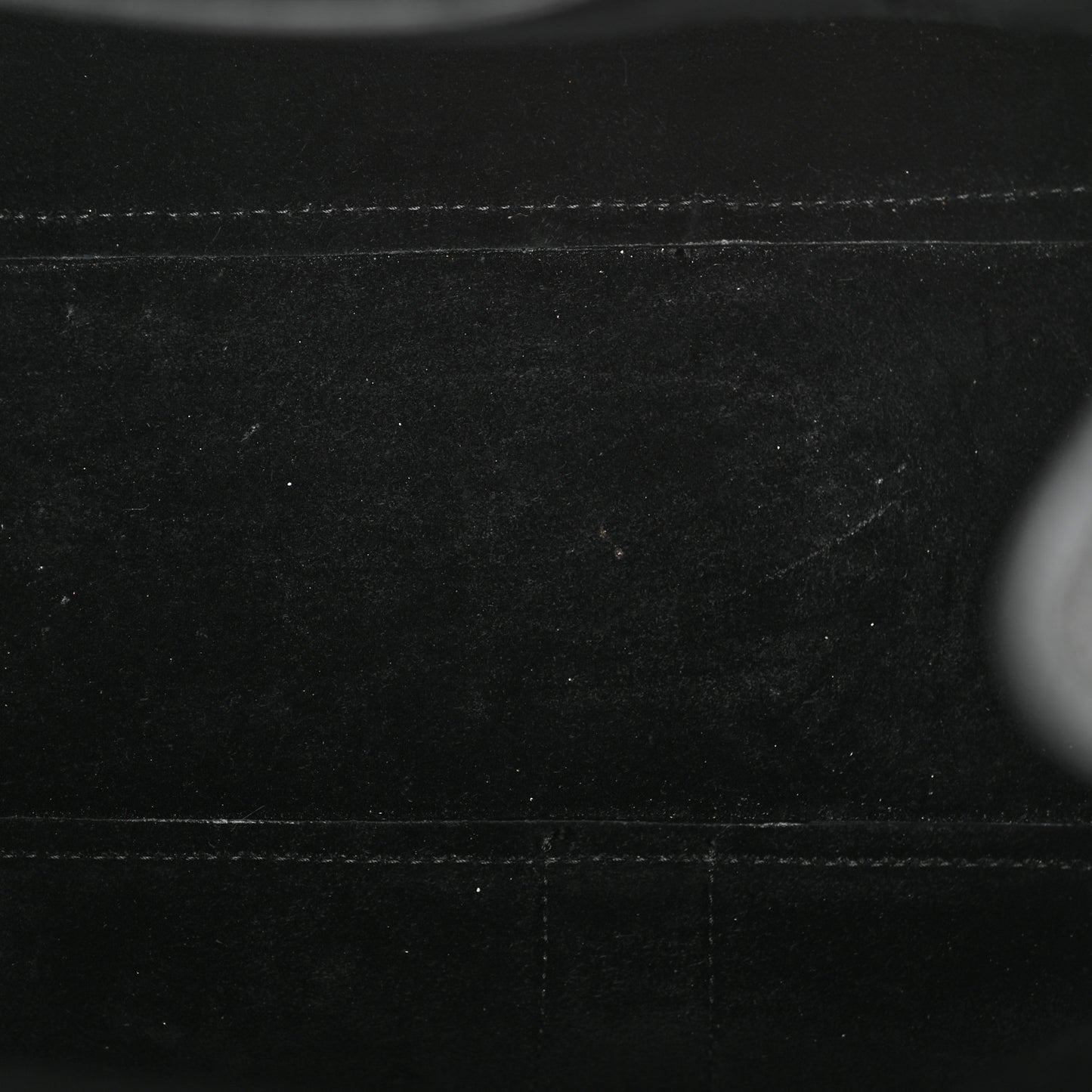 Small Classic Grain Bayswater Black