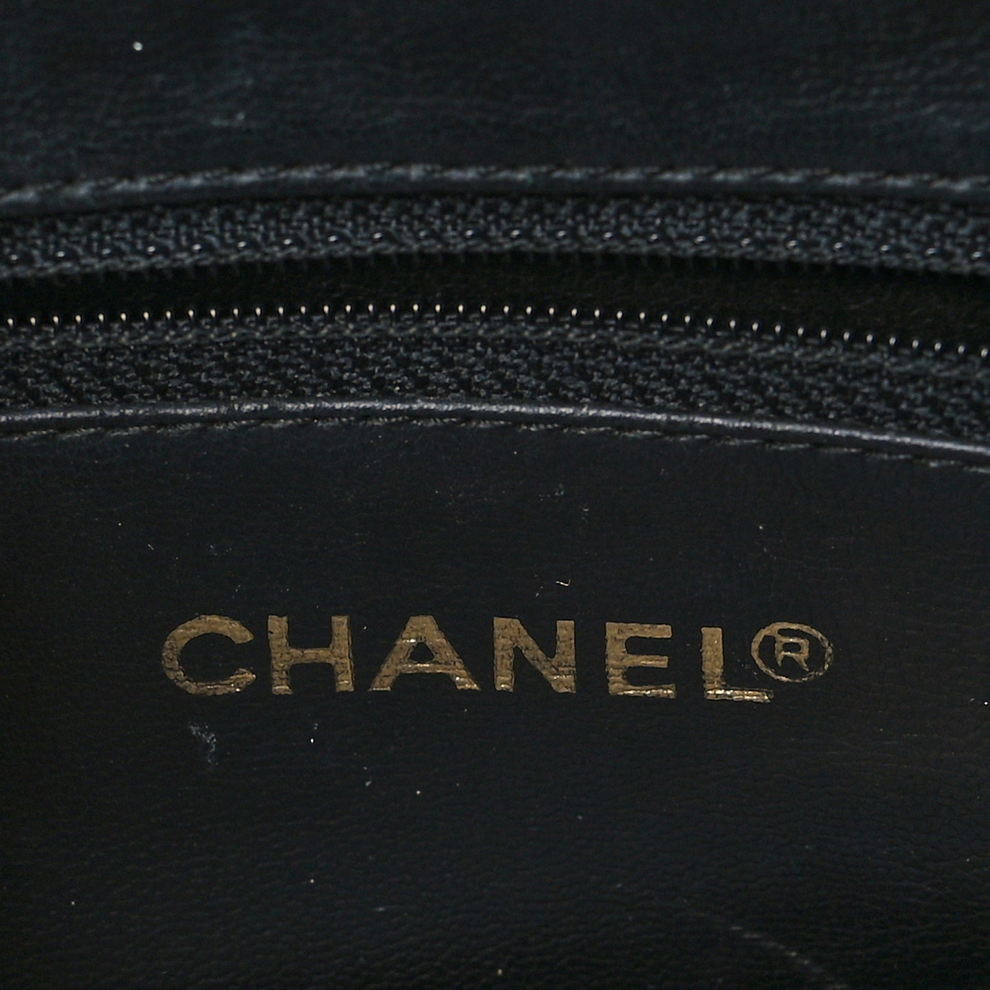 Caviar CC Shoulder Bag Black
