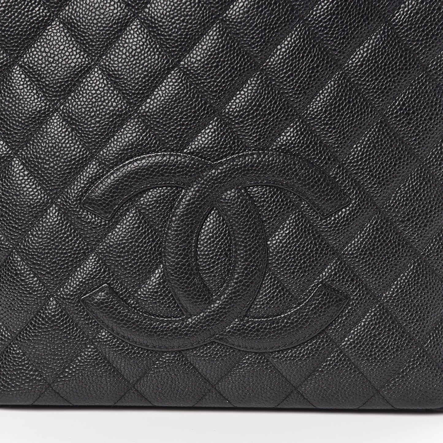 Caviar Quilted Petit Shopping Tote PST Black
