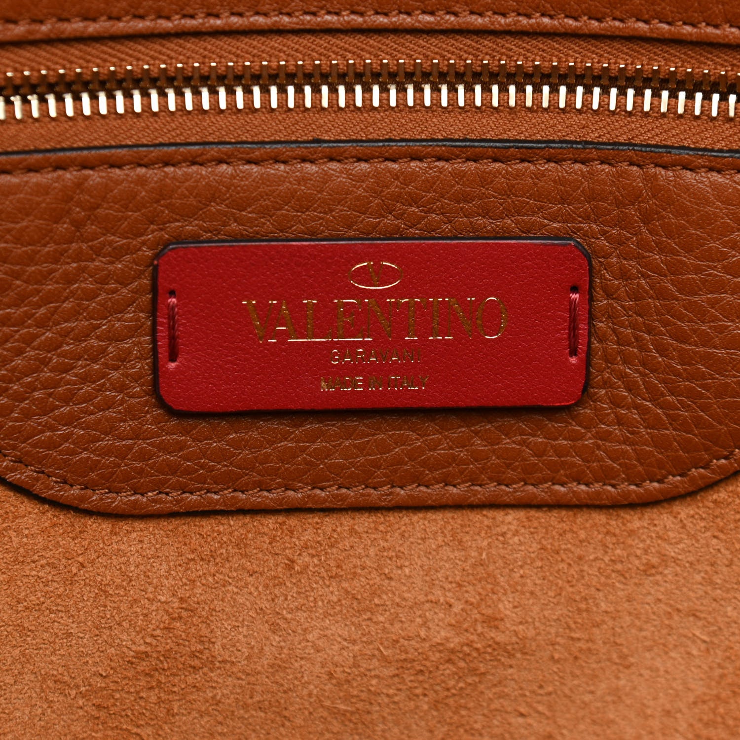 Valentino Garavani Grained Calfskin Rockstud Shoulder Tote Tan 6 of 10