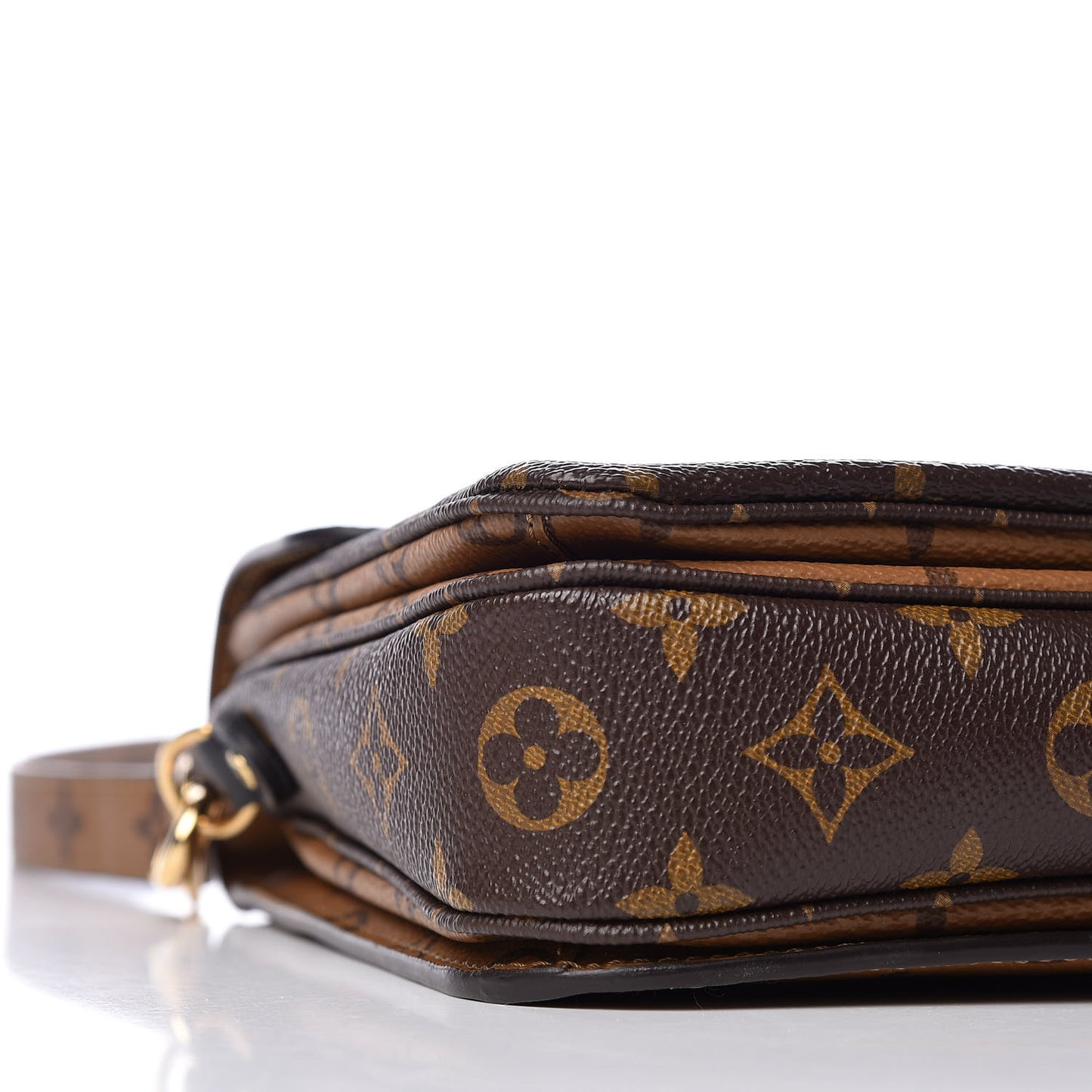 Reverse Monogram Pochette Metis