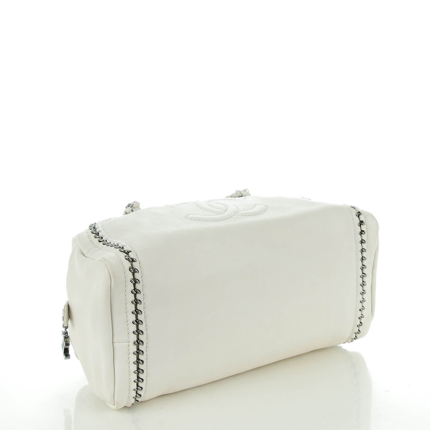 Chanel Smooth Calfskin Medium Luxe Ligne Bowler White 4 of 7