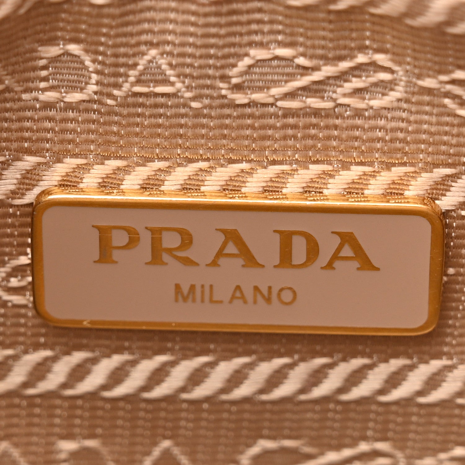 Prada Saffiano Lux Re-Edition 2005 Shoulder Bag Cammeo 6 of 14