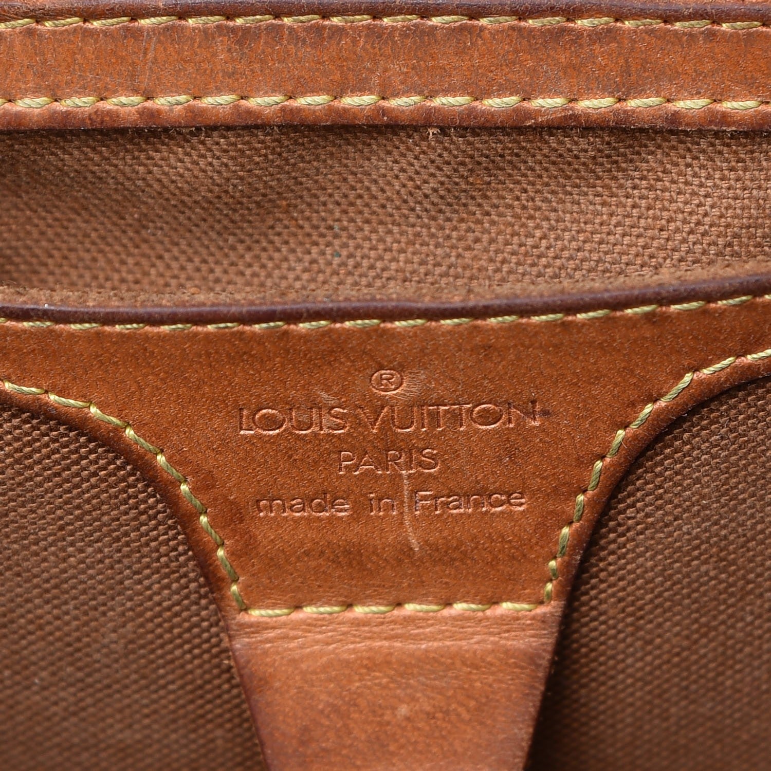 Louis Vuitton Monogram Ellipse MM 6 of 13