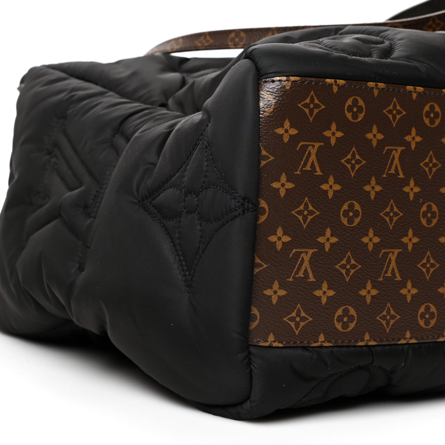 Econyl Monogram Pillow Giant Onthego GM Black