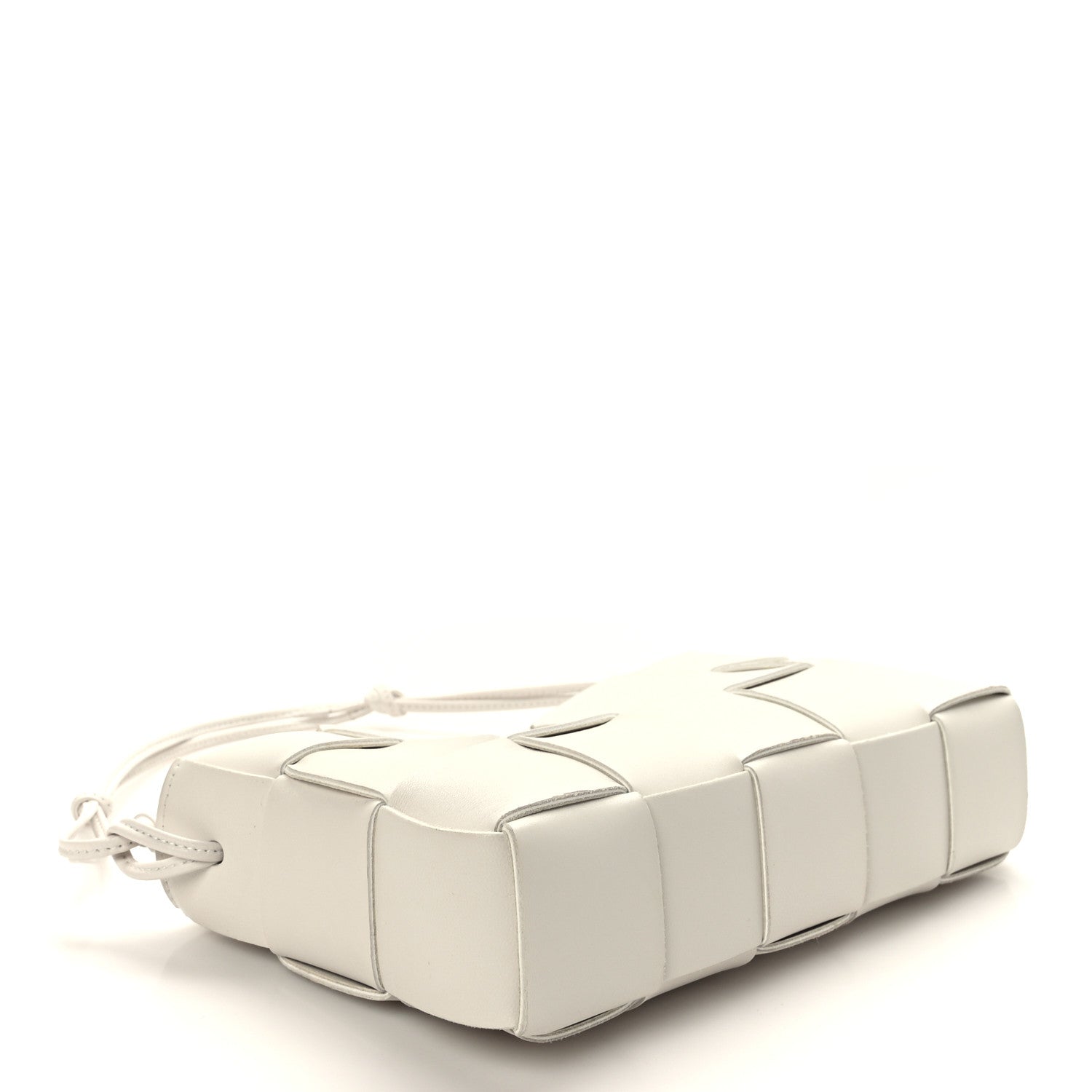 Bottega Veneta Calfskin Maxi Intrecciato Cassette Pouch On Strap Chalk 4 of 8