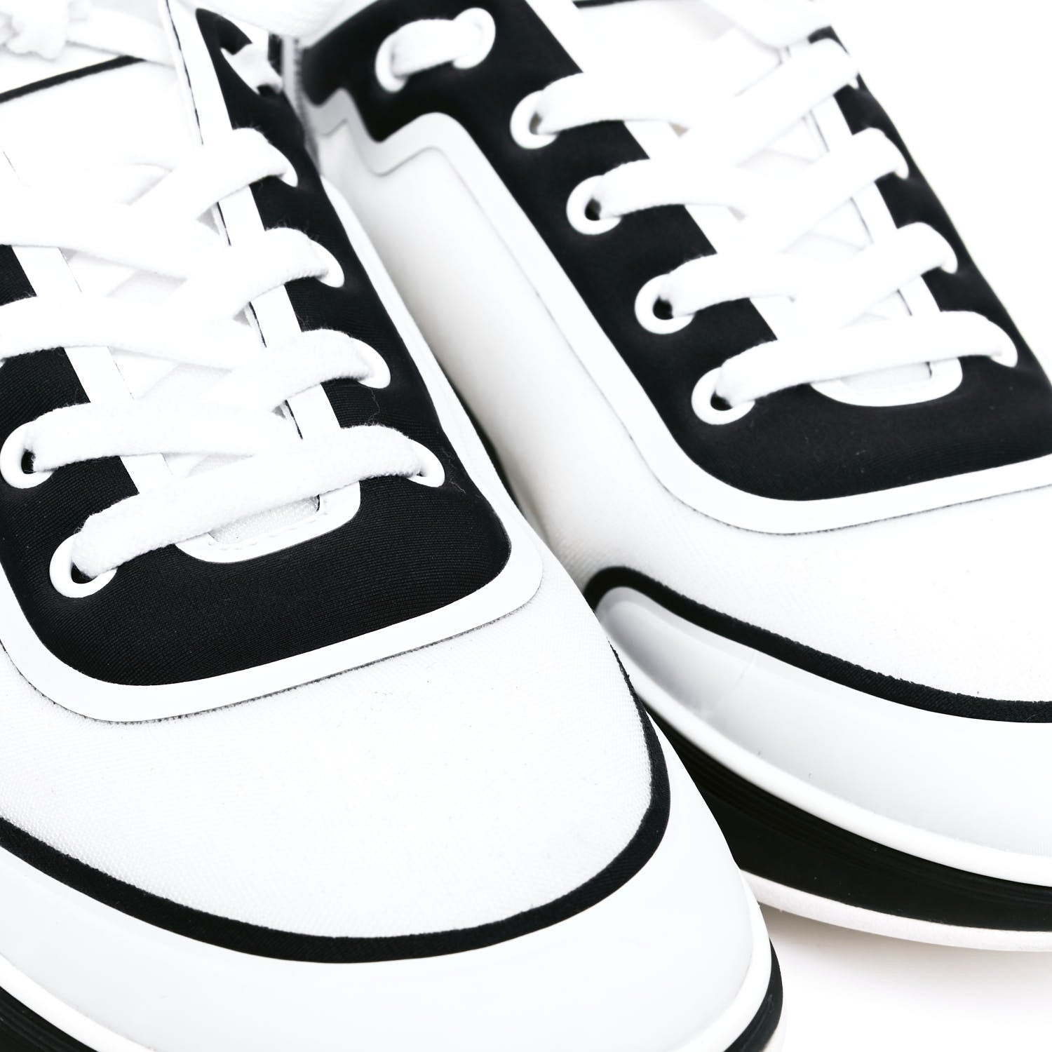 Chanel Lycra Womens CC Sneakers 41 White Black 5 of 5