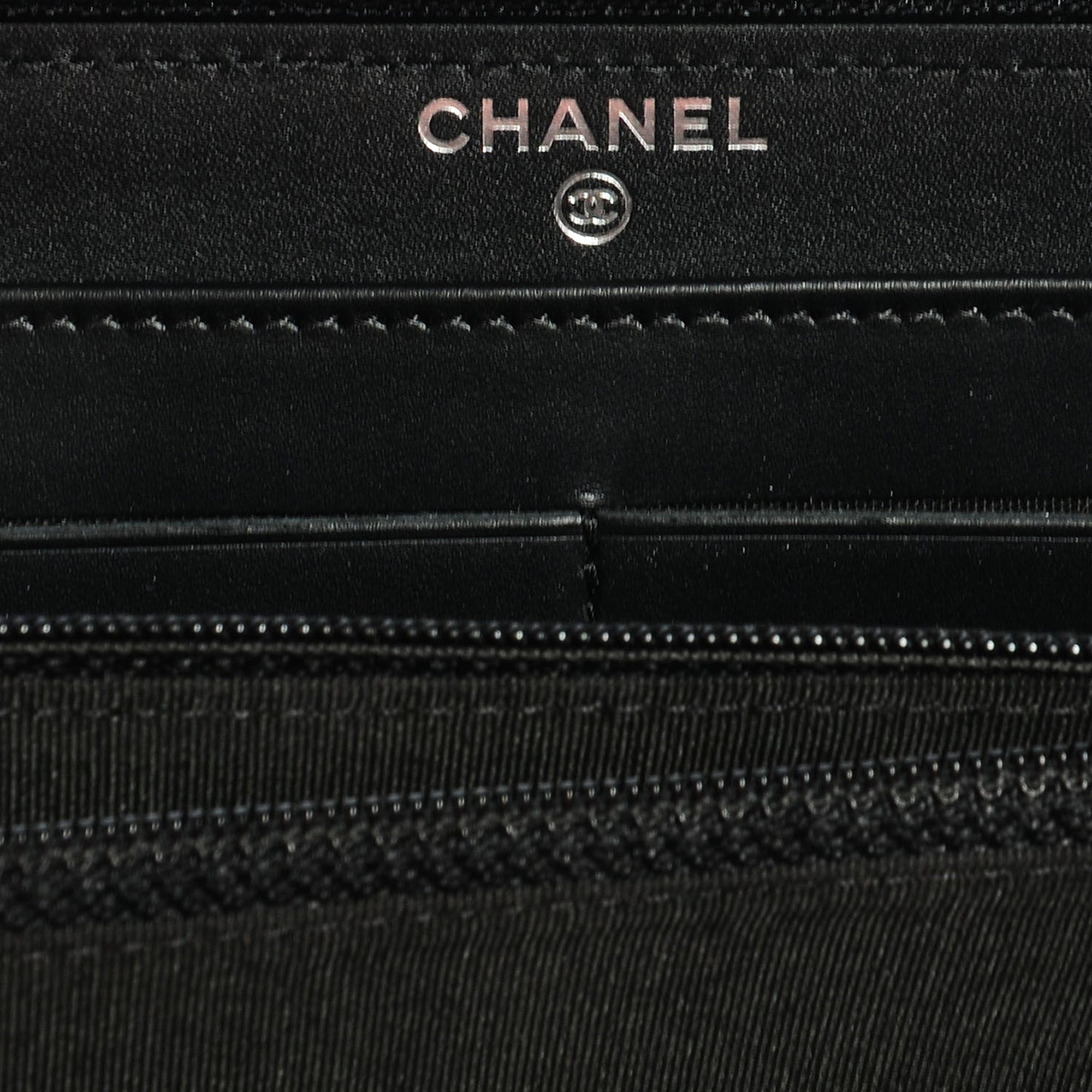 Caviar CC Large Gusset Zip Around Wallet Black