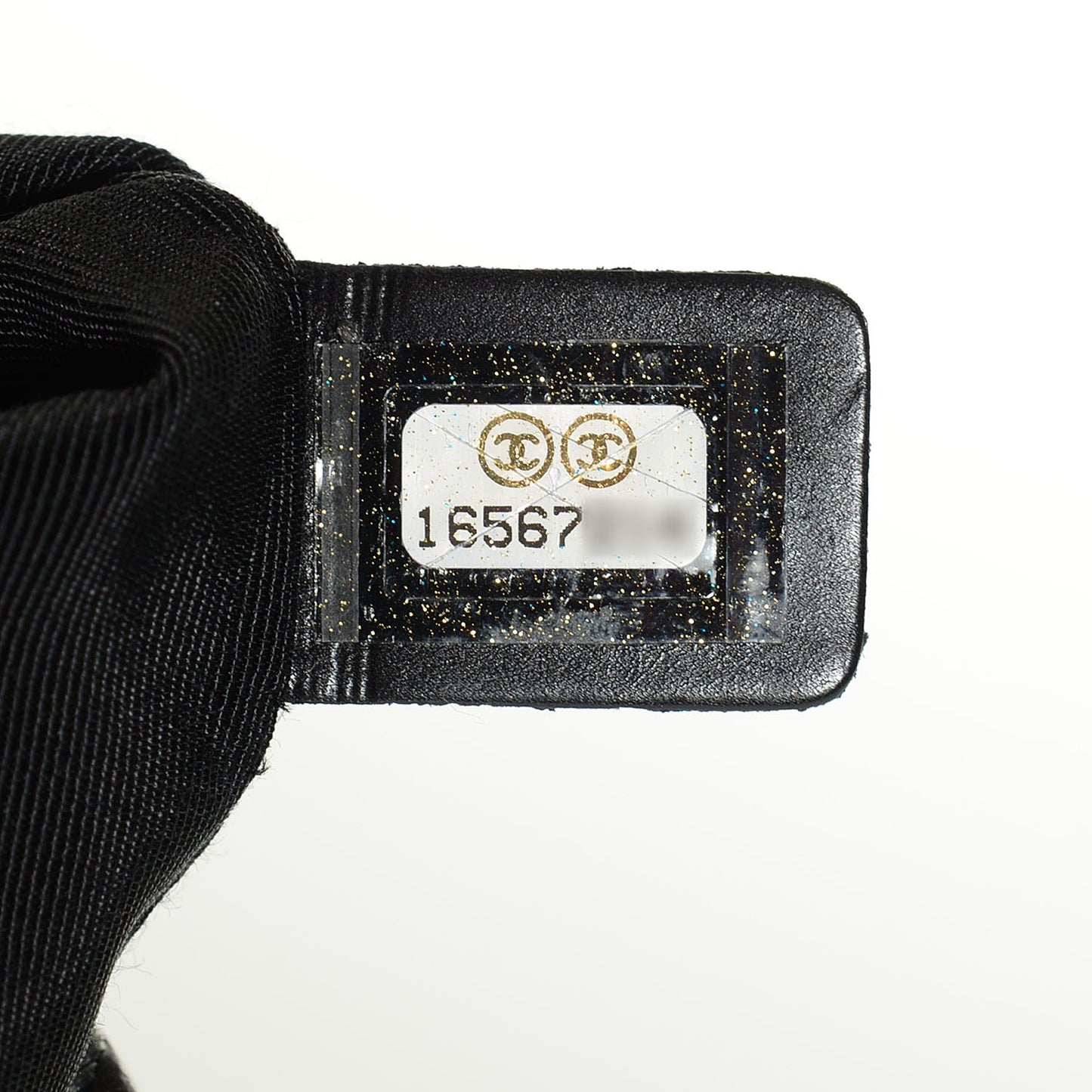 Calfskin Quilted Medium Chain Me Flap So Black