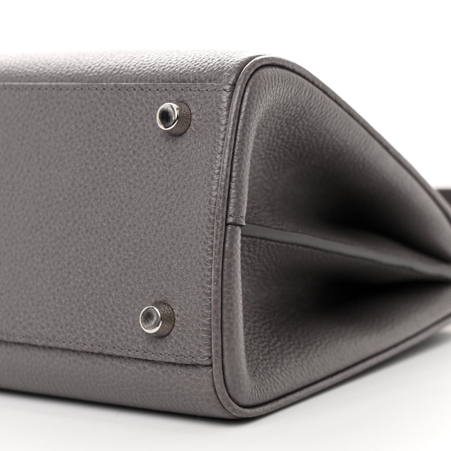 Gucci Grainy Calfskin Small Zumi Top Handle Bag Dusty Grey 11 of 12