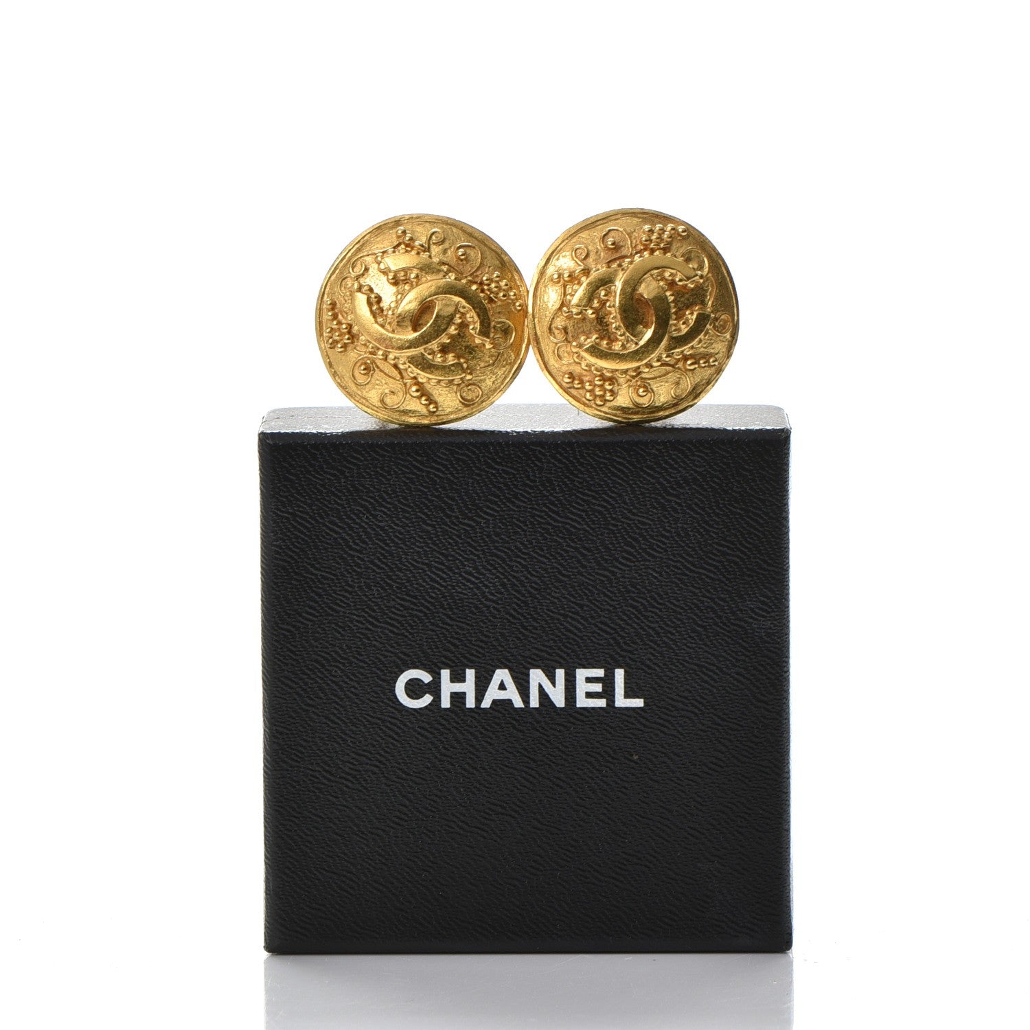 Chanel CC Clip On Earrings Gold 5 of 5