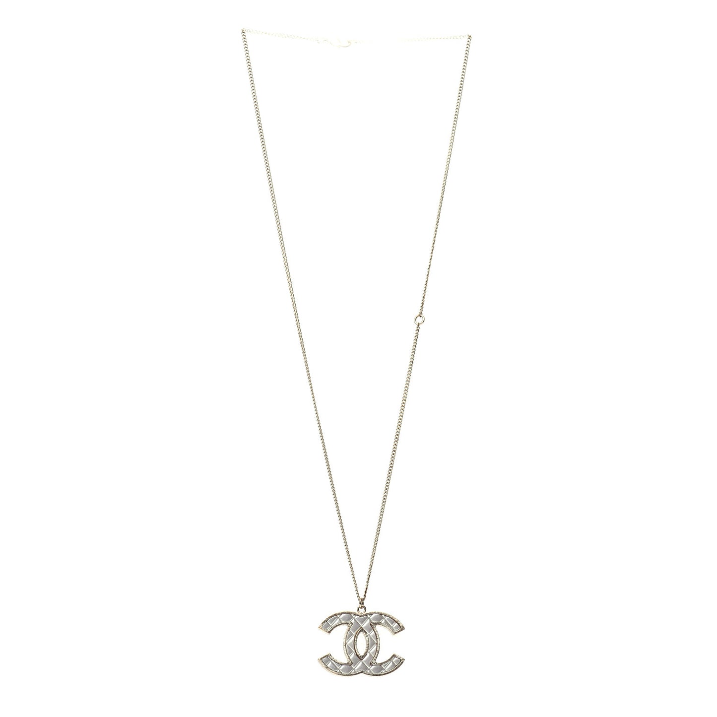 Metal Quilted CC Pendant Necklace Gold White