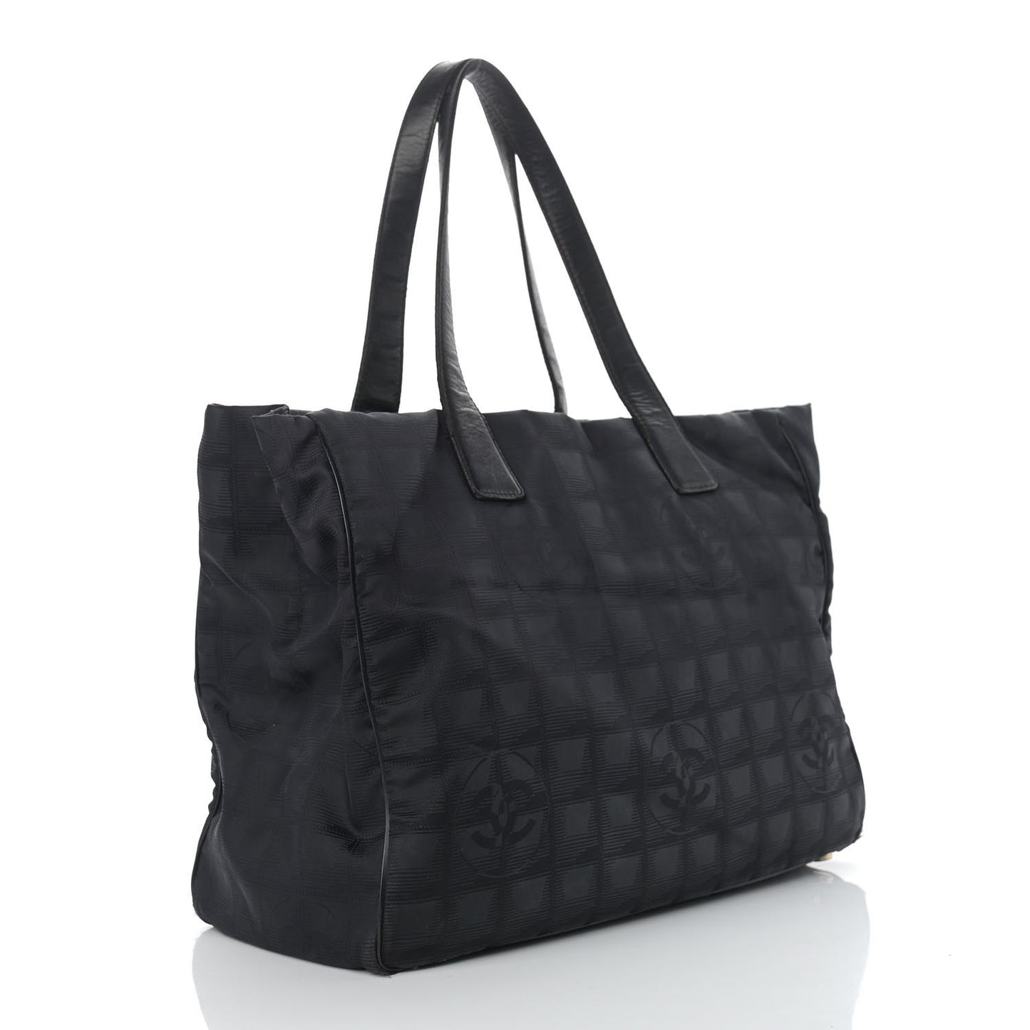 Nylon Medium Travel Tote Black