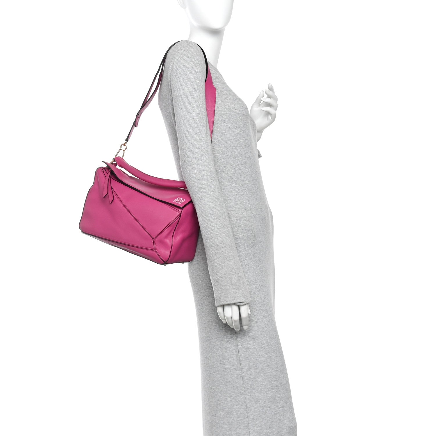 Loewe Calfskin Medium Puzzle Bag Fuchsia 2 of 10