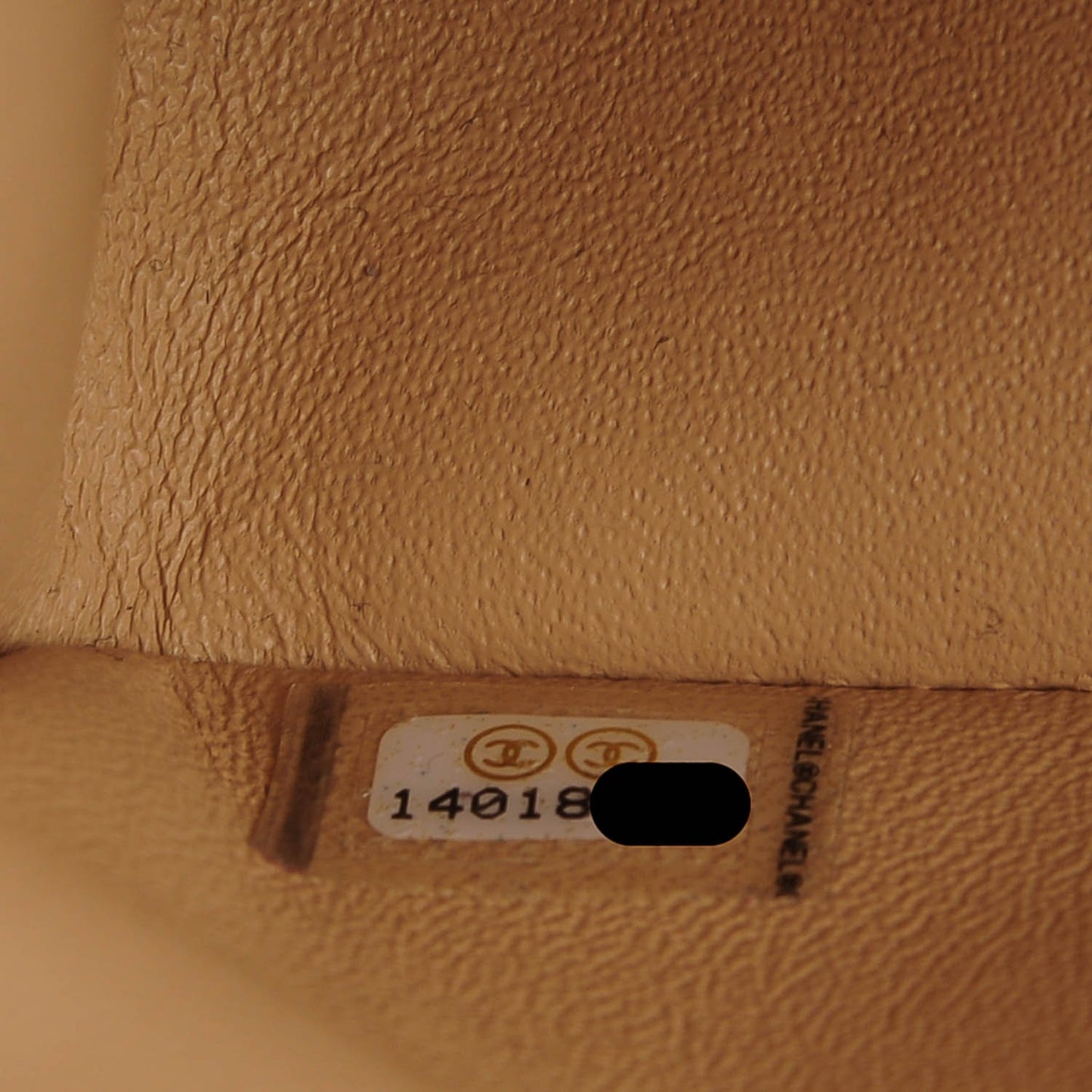 Caviar Quilted Medium Double Flap Beige Clair