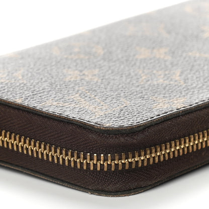 Louis Vuitton Monogram Zippy Wallet 10 of 10