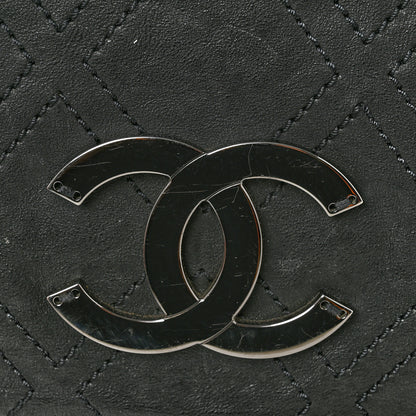 Chanel Calfskin Diamond Stitch Large Messenger Black 11 of 15