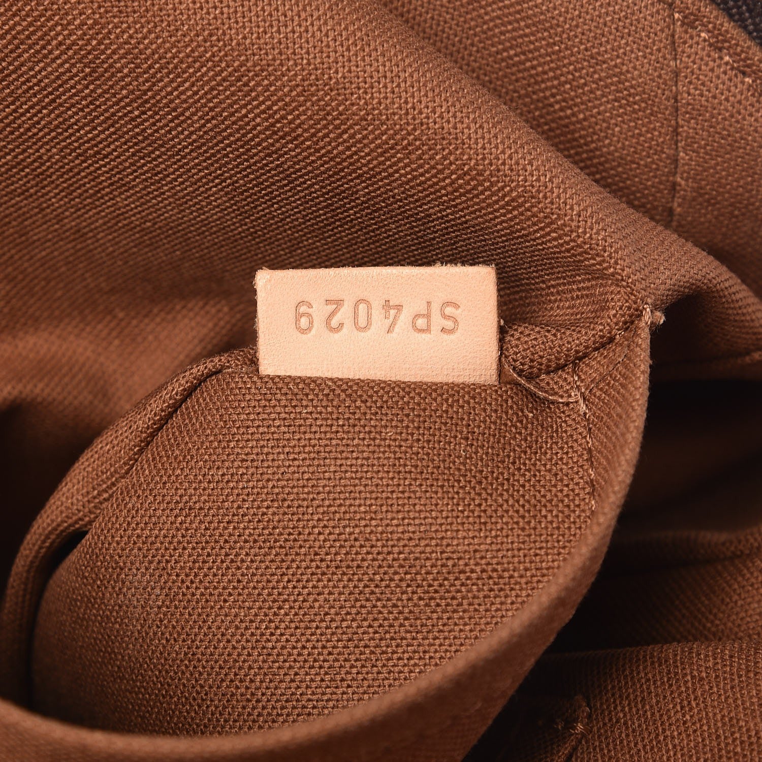 Louis Vuitton Monogram Tivoli GM 7 of 14