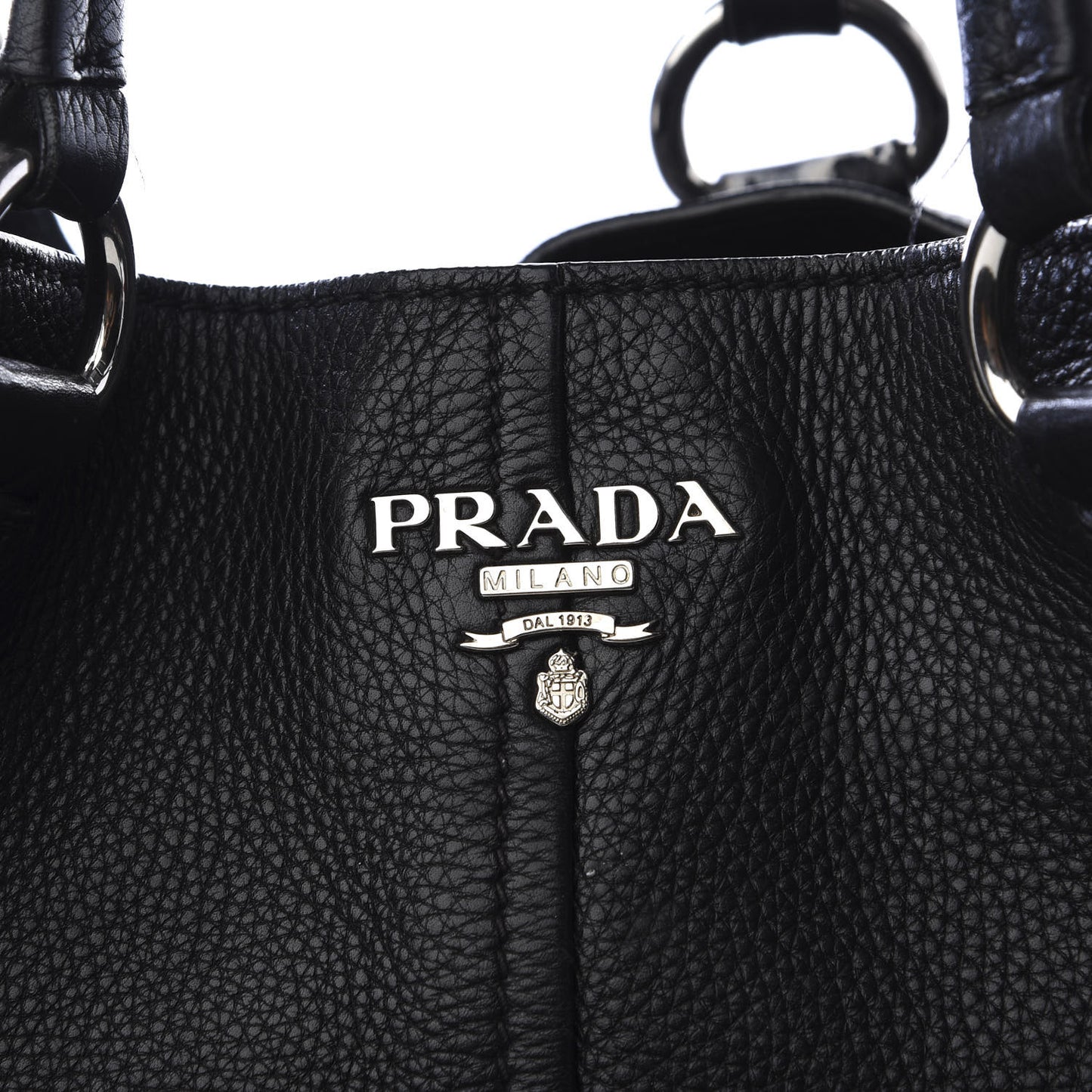 Vitello Daino Shoulder Bag Black