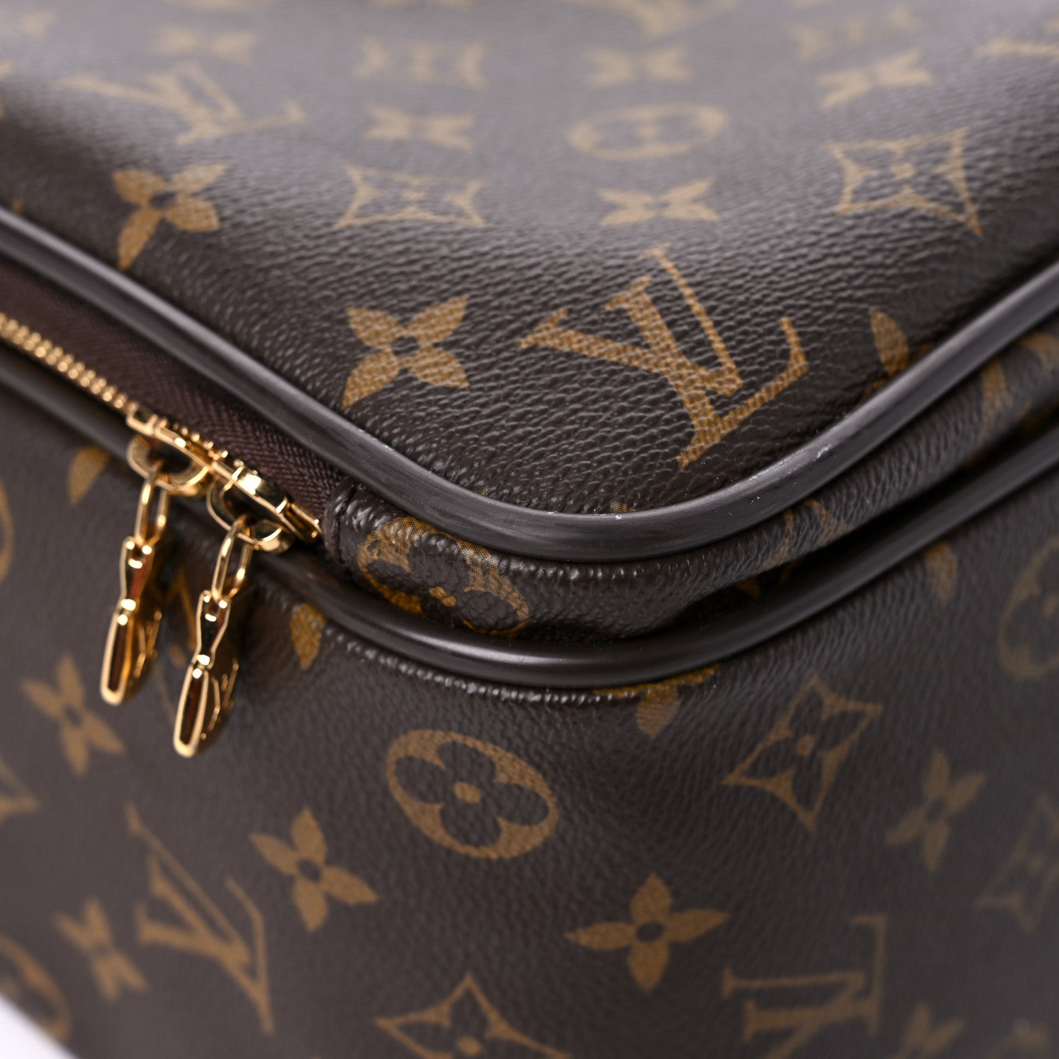 Louis Vuitton Monogram Icare Bag 7 of 22