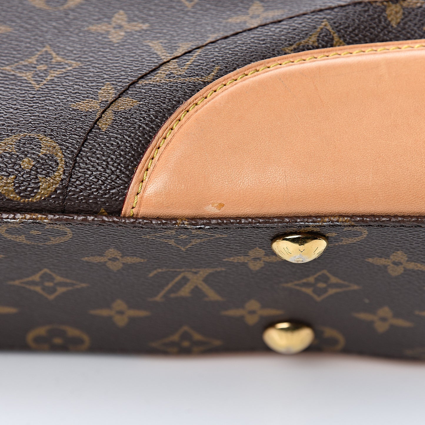 Monogram Beverly MM