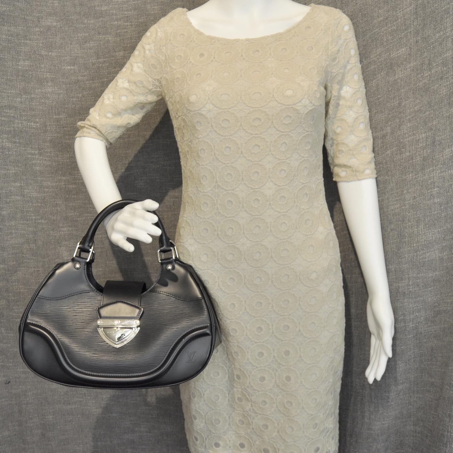 Louis Vuitton Epi Montaigne Sac Black 2 of 10