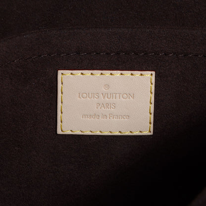 Louis Vuitton Monogram Pochette Metis 6 of 8