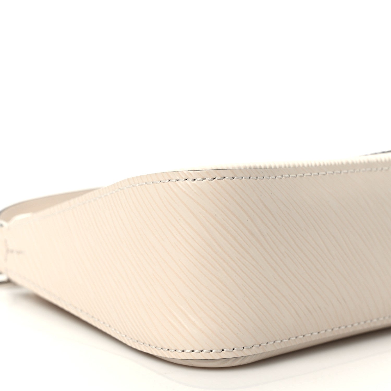Louis Vuitton Epi Marellini Quartz 7 of 9