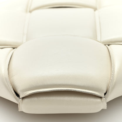 Bottega Veneta Nappa Maxi Intrecciato Padded Pouch Clutch Plaster 7 of 8