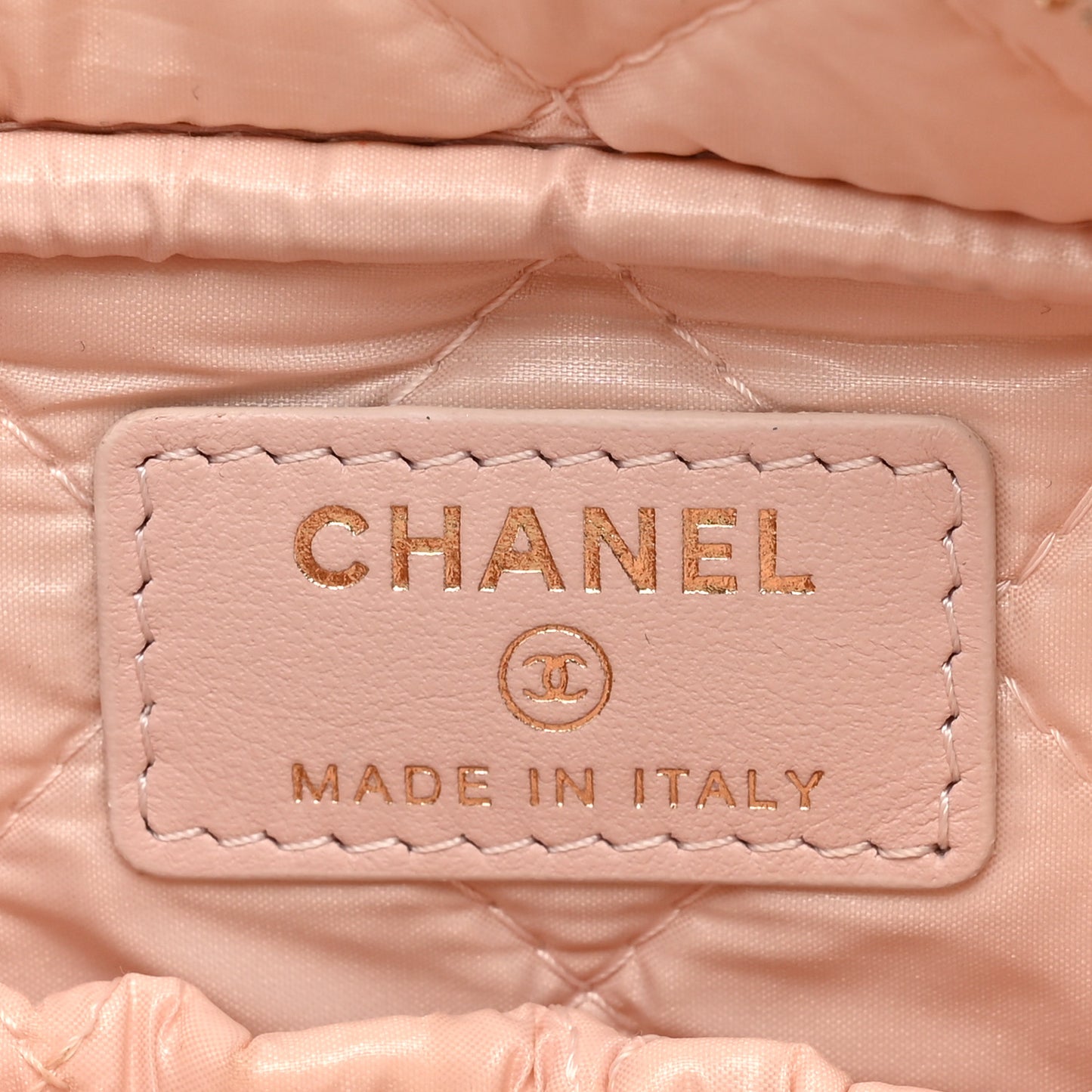 Caviar Quilted Medium Curvy Pouch Cosmetic Case Light Pink