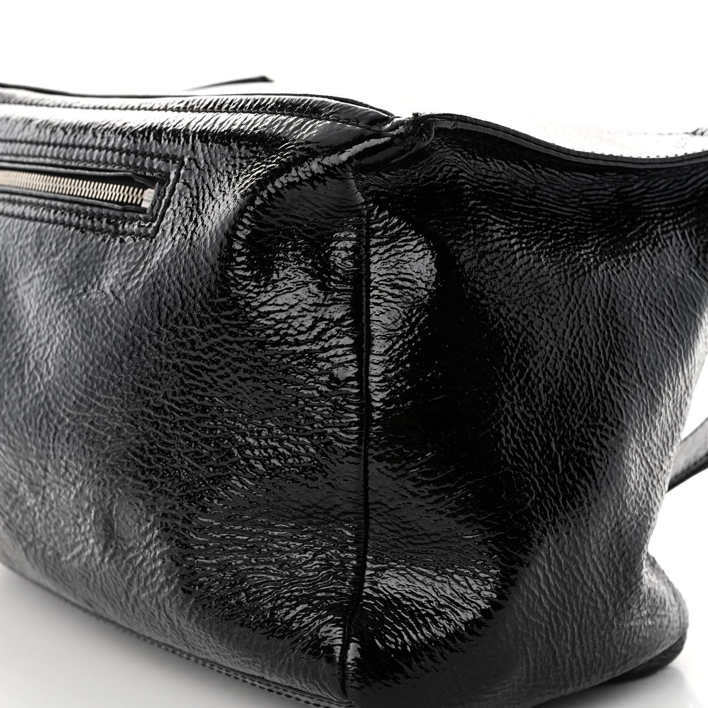 Crinkled Patent Medium Pandora Black