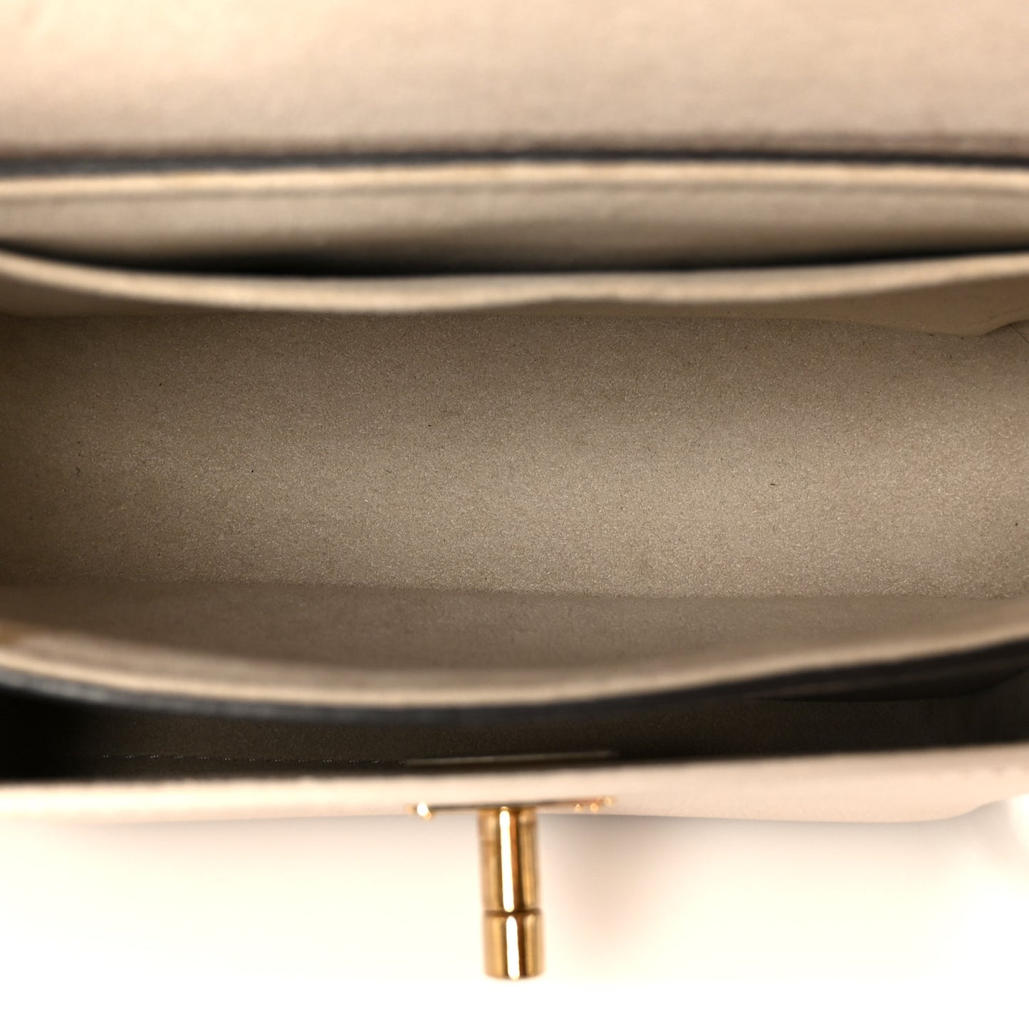 Grained Calfskin Lockme Tender Greige