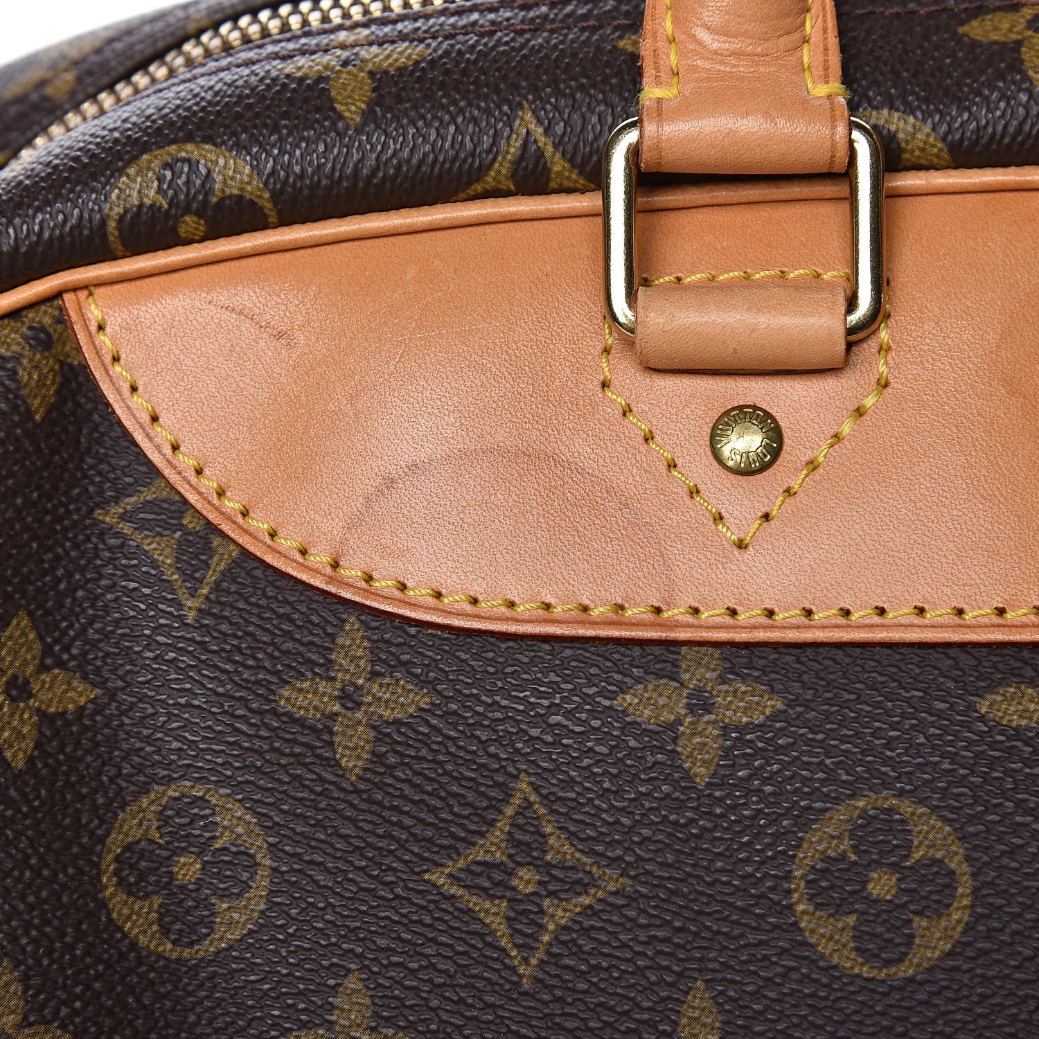 Louis Vuitton Monogram Evasion Sports Bag 8 of 13