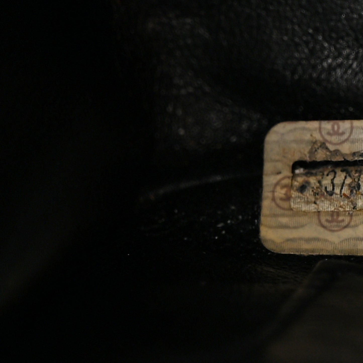 Caviar Vertical Quilted Flap Camera Bag Black