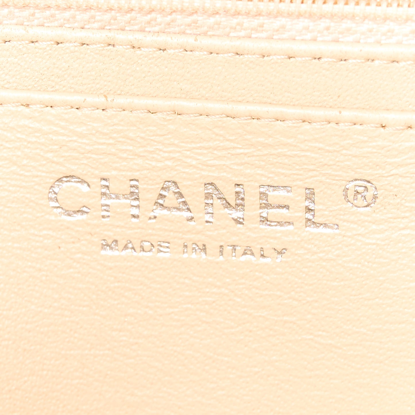 Caviar Quilted Jumbo Single Flap Beige
