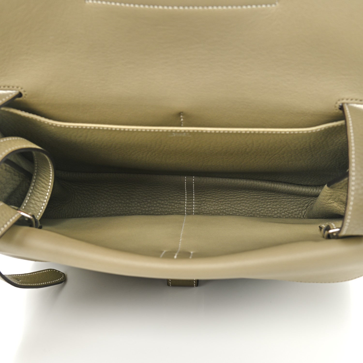 Hermes Taurillon Clemence Halzan 31 GM Sauge 6 of 10