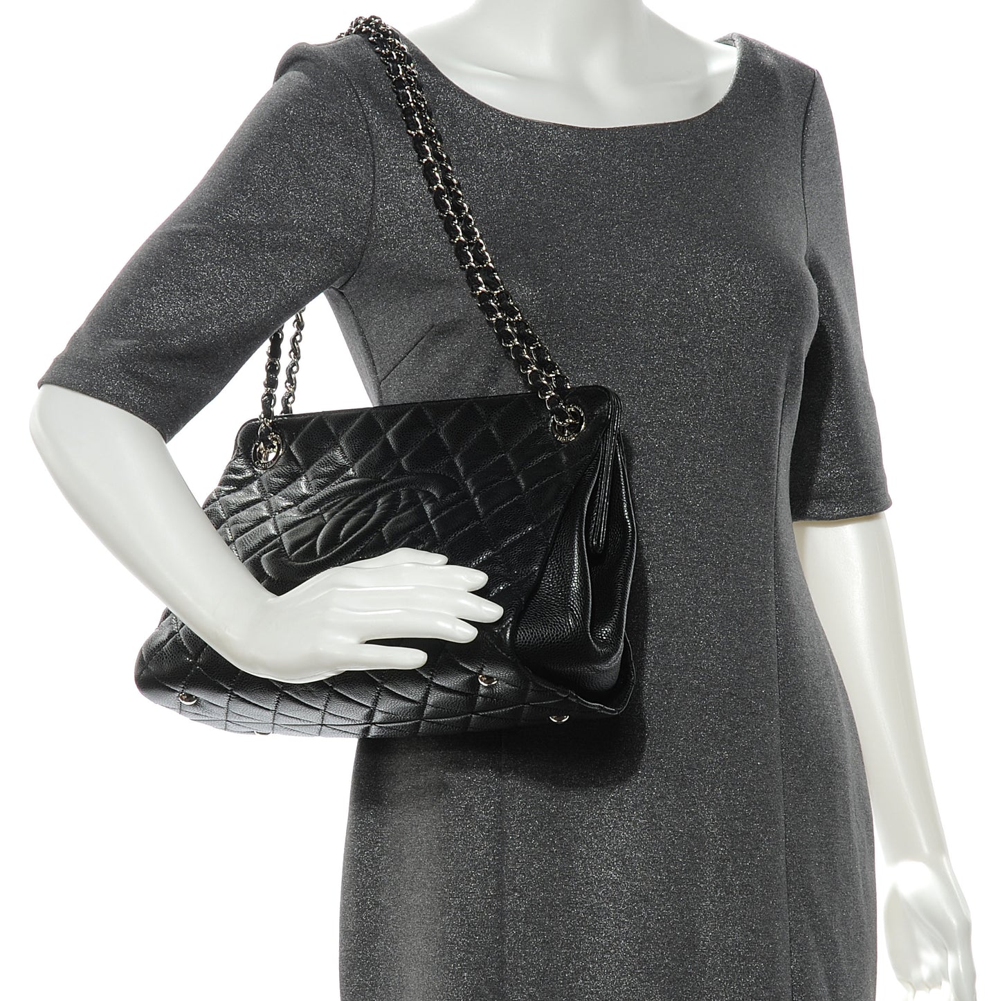 Caviar Timeless CC Shopping Tote Black
