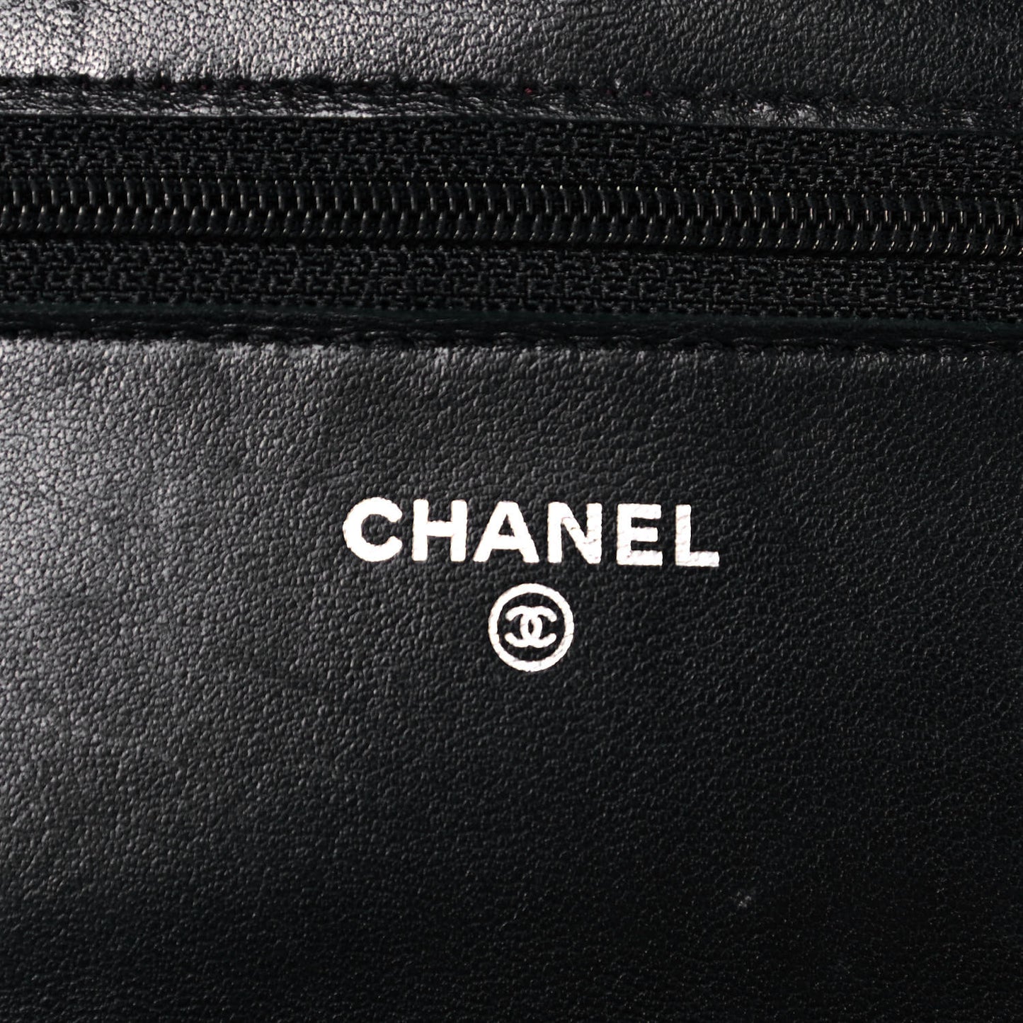 Lambskin Quilted Wallet On Chain WOC Black